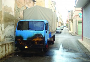 camion bruciato (1)