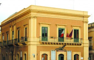 palazzo comunale di via roma