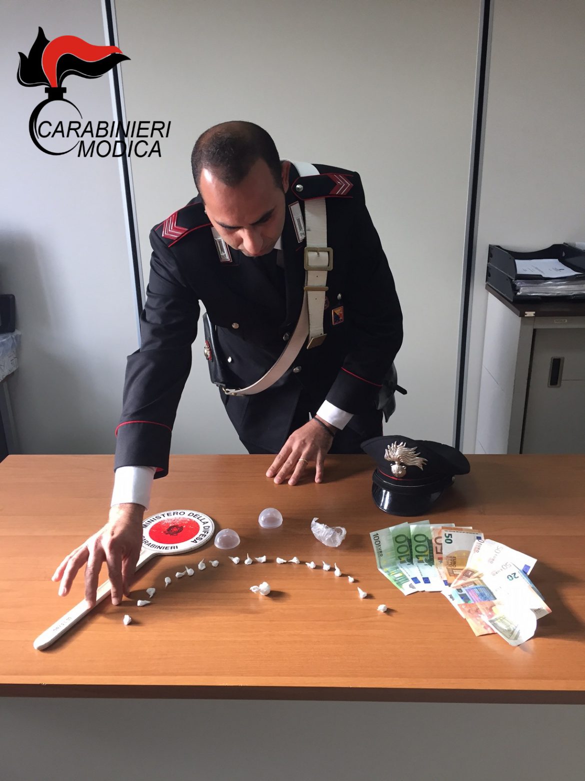 ISPICA (RG) – Operazione Ispica Sicura:  la droga per il weekend – 2 arresti dei Carabinieri