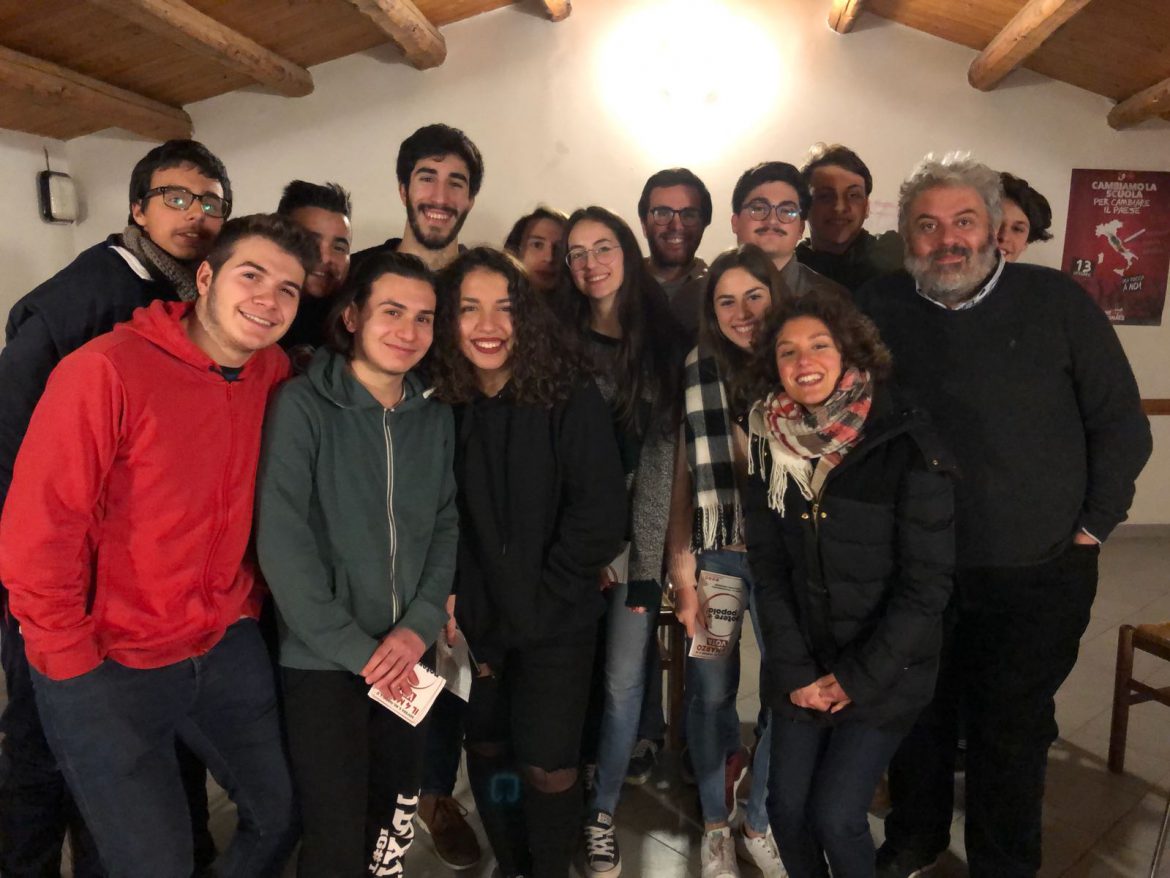 MODICA – Al Circolo “Di Vittorio”  incontro tra gli studenti medi e Sveva D’Antonio (Potere al Popolo)