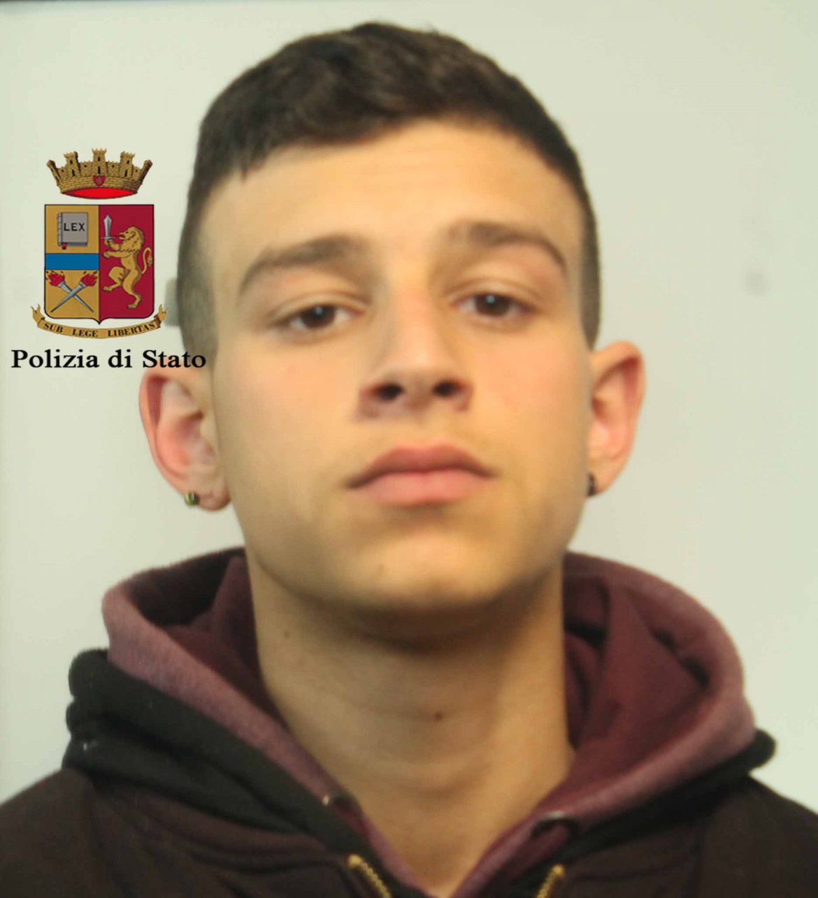 RAGUSA – OPERAZIONE “RICREAZIONE”  La Polizia di Stato disarticola banda di spacciatori.