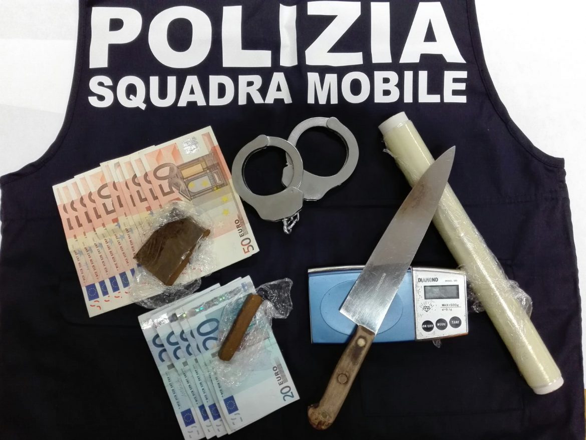 RAGUSA – La Polizia di Stato arresta nigeriano richiedente asilo per spaccio.