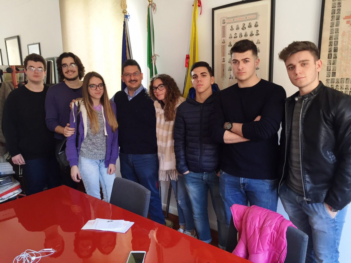 PACHINO – Alternanza scuola/lavoro, negli uffici comunali parte la seconda annualità con 17 studenti del “Bartolo”