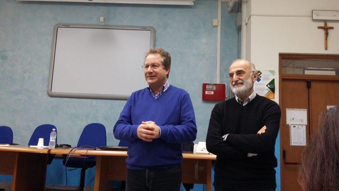 Il critico letterario Tesio al Curcio di Ispica per parlare di poesia, letteratura e vita