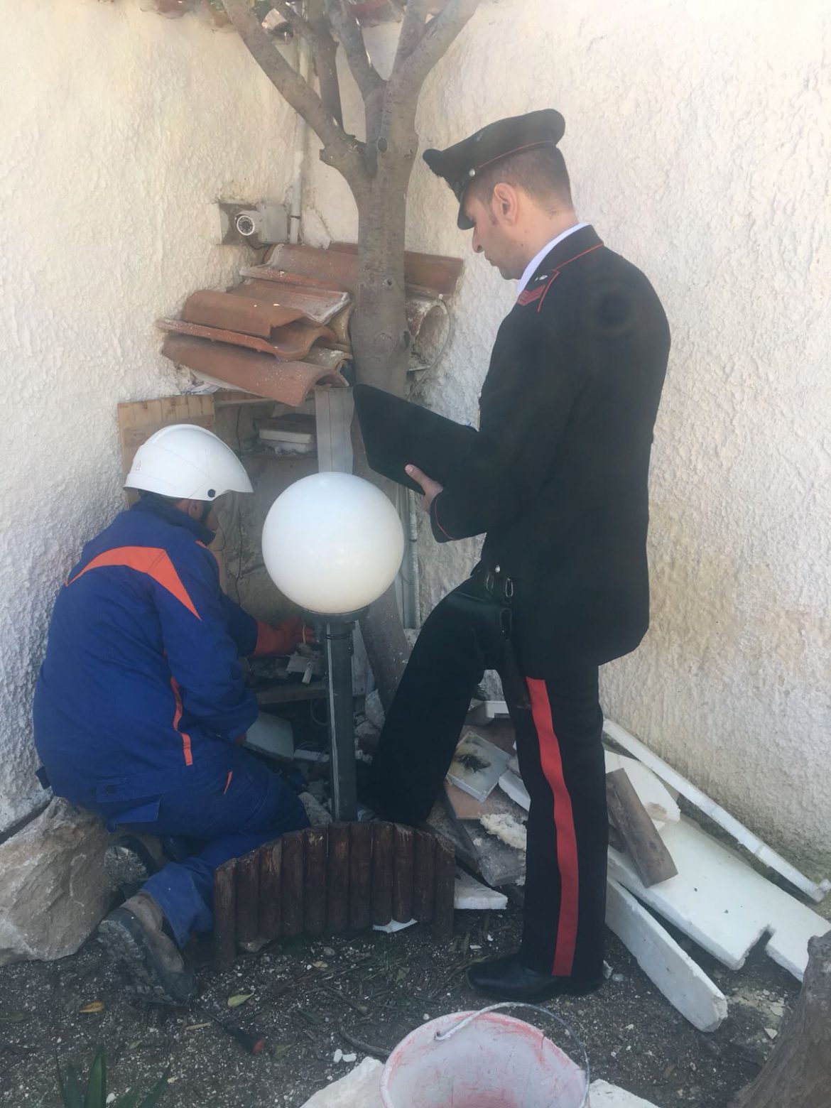 SIRACUSA – CASSIBILE. CARABINIERI ARRESTANO DUE PERSONE  PER FURTO DI ENERGIA ELETTRICA.