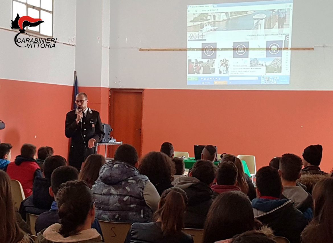 ACATE-VITTORIA.  CULTURA DELLA LEGALITA’: I CARABINIERI INCONTRANO GLI STUDENTI DELL’ISTITUTO COMPRENSIVO “CAP. PUGLISI” E “GIOVANNI XXIII-VITTORIA COLONNA”.