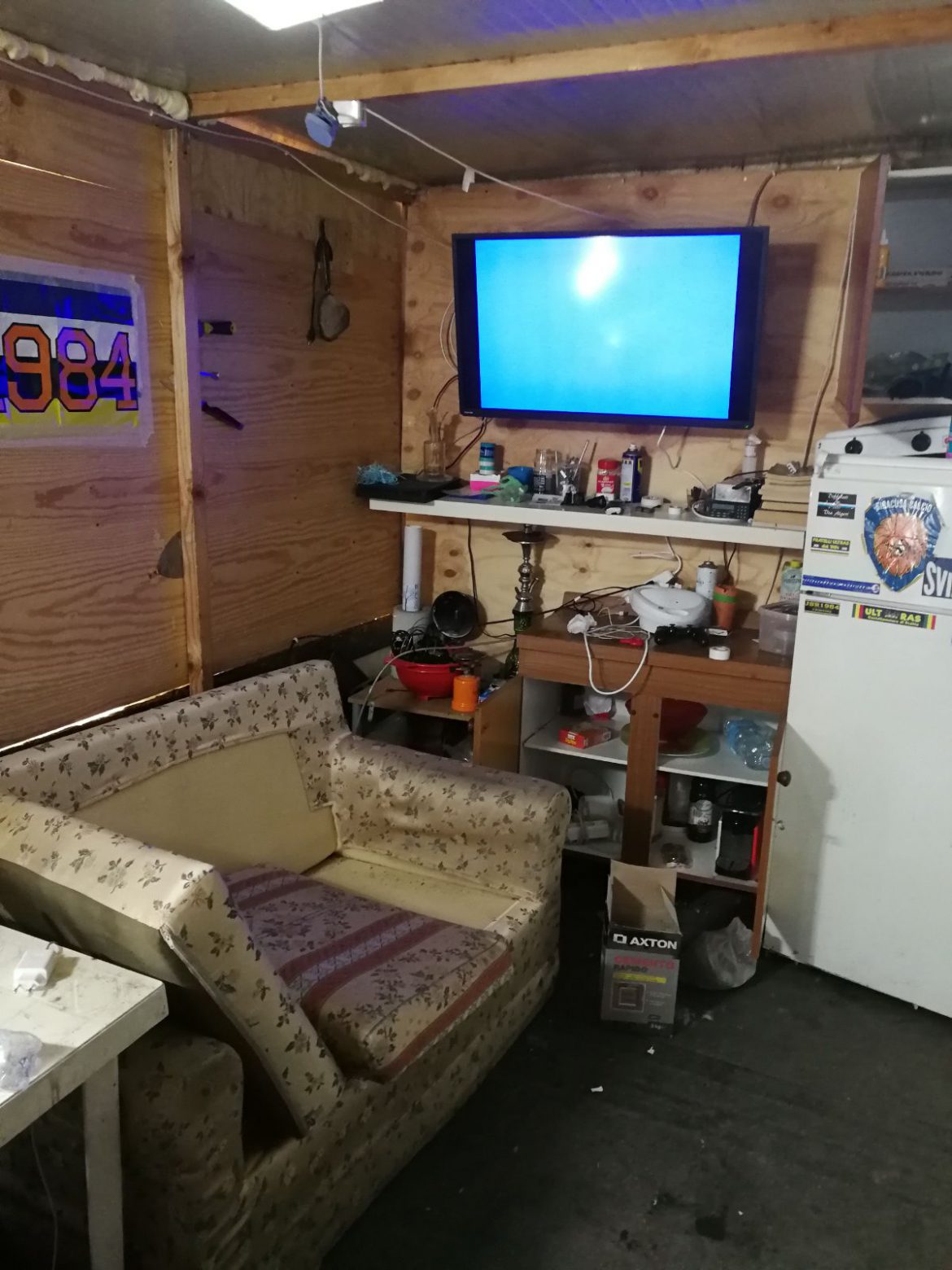 SIRACUSA – OLTRE 30 CARABINIERI METTONO AL SETACCIO LA MAZZARRONA SEQUESTRATI ARMI E DROGA.