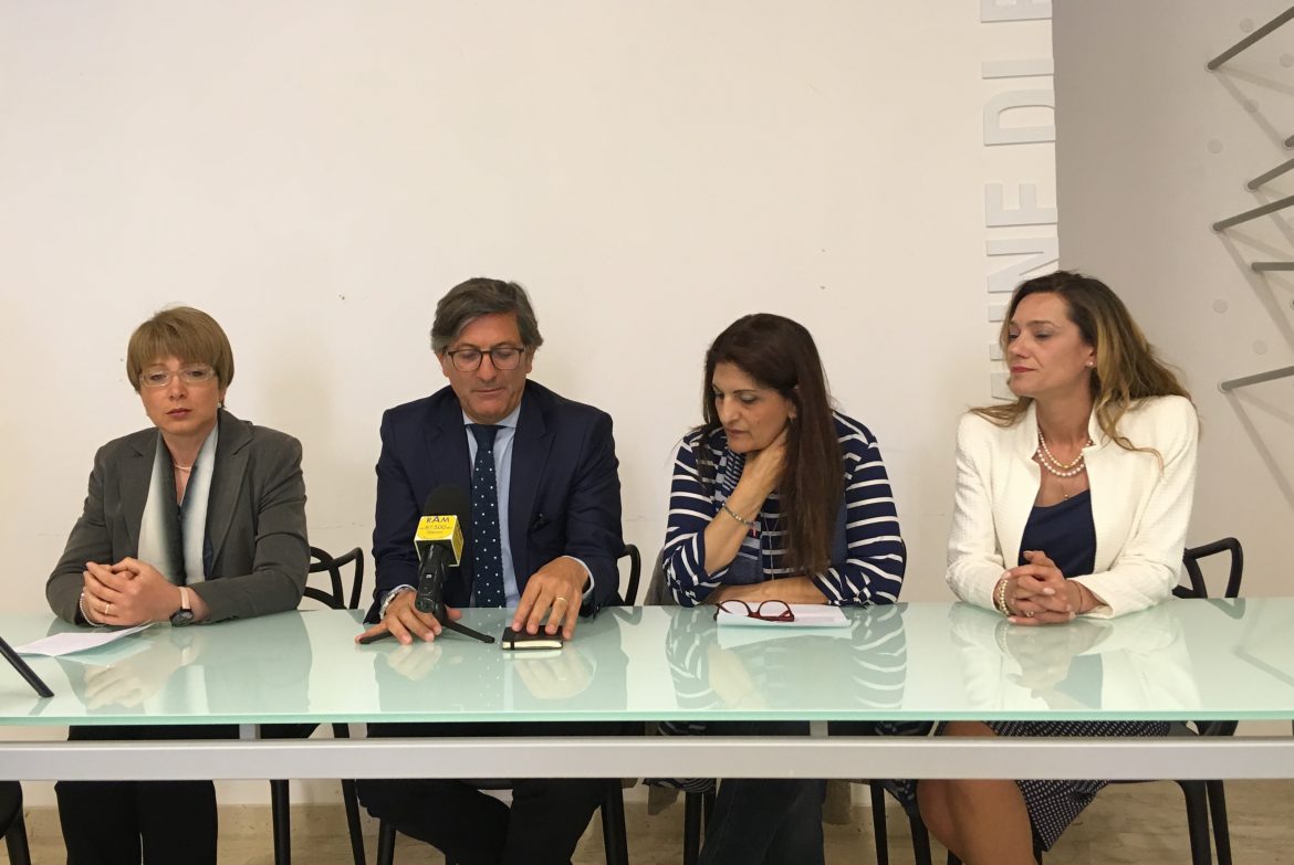 Rosolini – Ufficializzati la candidatura di Cinzia Giallongo e il ritiro di Saro Cavallo
