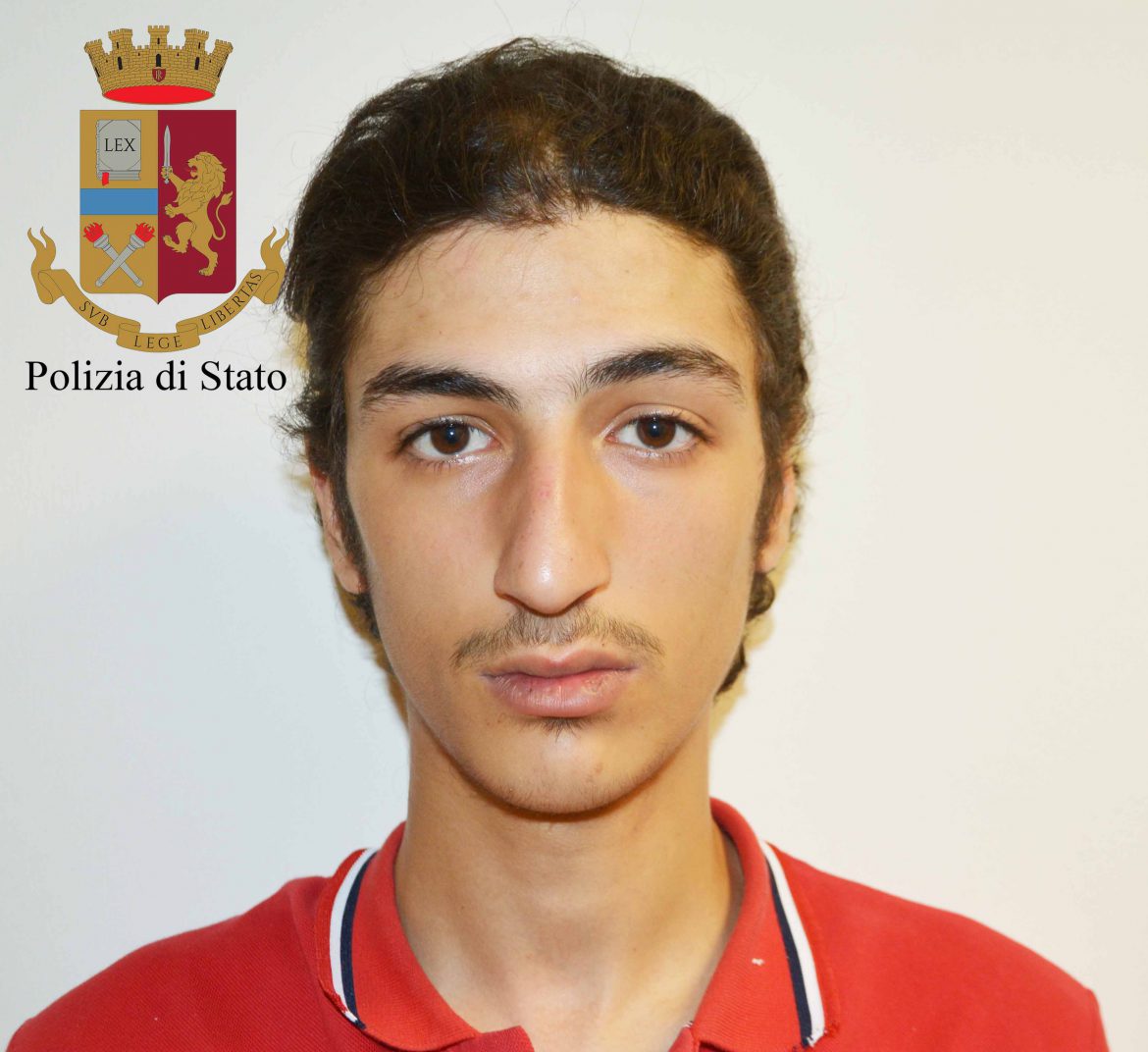 La Polizia di Stato arresta cittadino francese sbarcato a Pozzallo insieme a numerosi tunisini il 25 maggio.