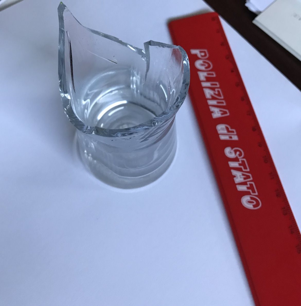 AVOLA – LA POLIZIA DI STATO DENUNCIA UNA DONNA PER LESIONI PERSONALI AGGRAVATE