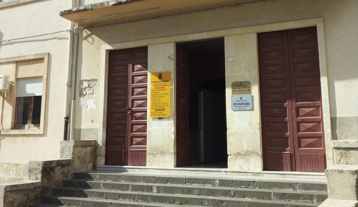 ROSOLINI – Gli uffici comunali della Pubblica Istruzione trasferiti nel Plesso di via Tobruk