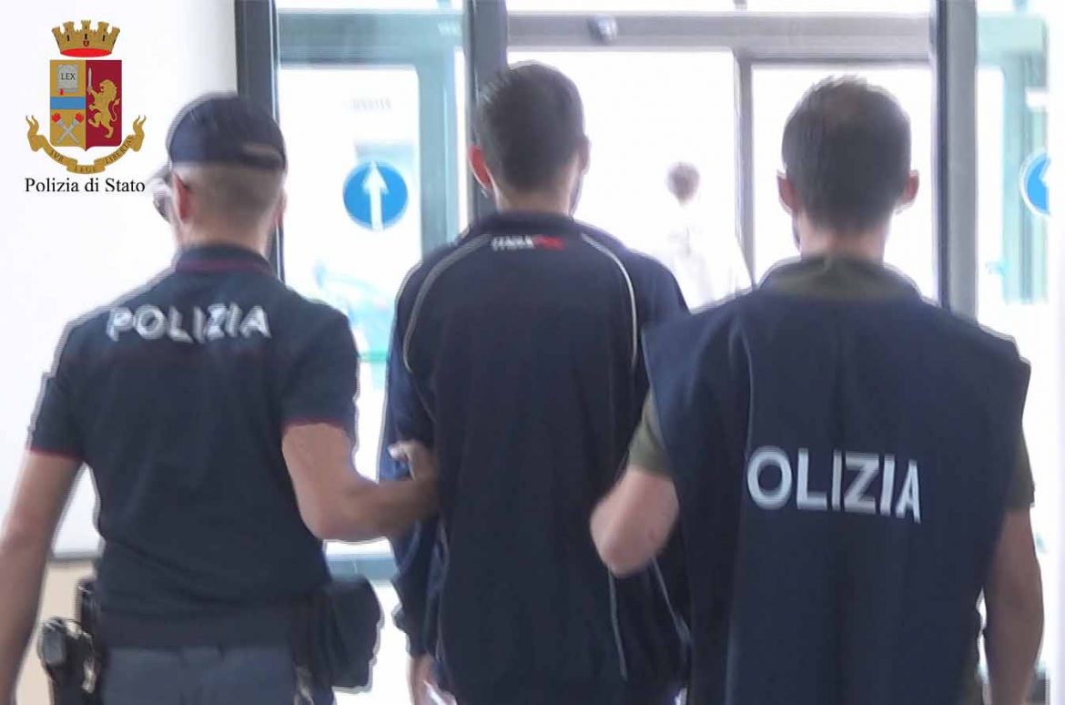 “OPERAZIONE “   INFANTEM”-  La Polizia di Stato arresta vittoriese per aver compiuto atti sessuali con minorenne di appena 12 anni.