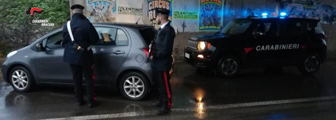 LENTINI E CARLENTINI (SR) –  PONTE DI “OGNISSANTI” CON INTENSI CONTROLLI DEI CARABINIERI.  ARRESTATE 3 PERSONE.