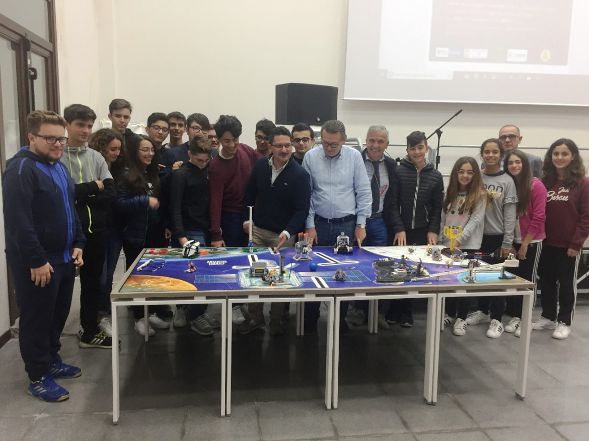 Torneo di robotica per studenti: Pachino scelta come sede   per le fasi finali nazionali della First Lego League