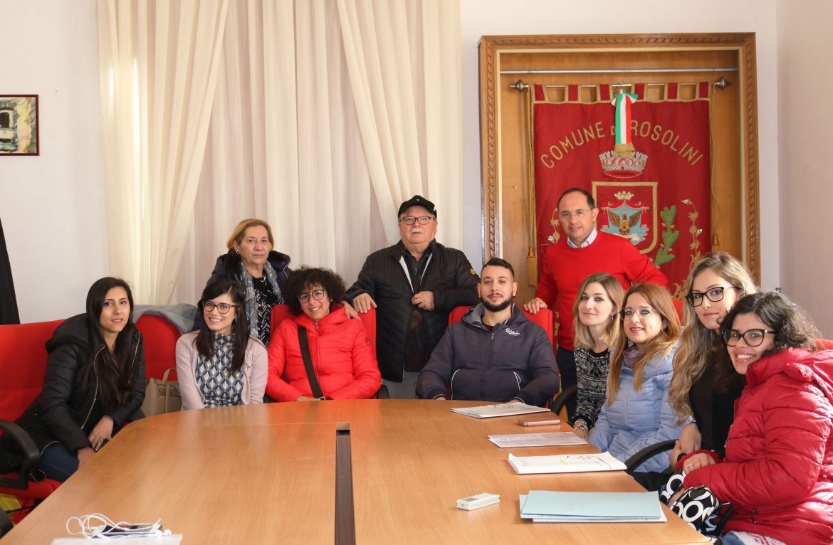 Rosolini- L’Amministrazione Comunale saluta  i giovani del Servizio Civile