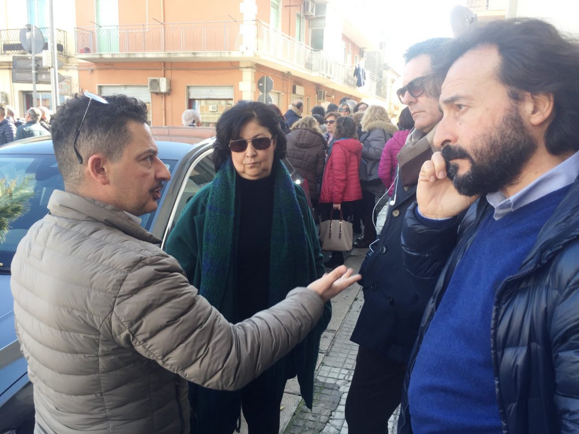 PACHINO – Sciopero dei comunali, il sindaco a fianco dei lavoratori
