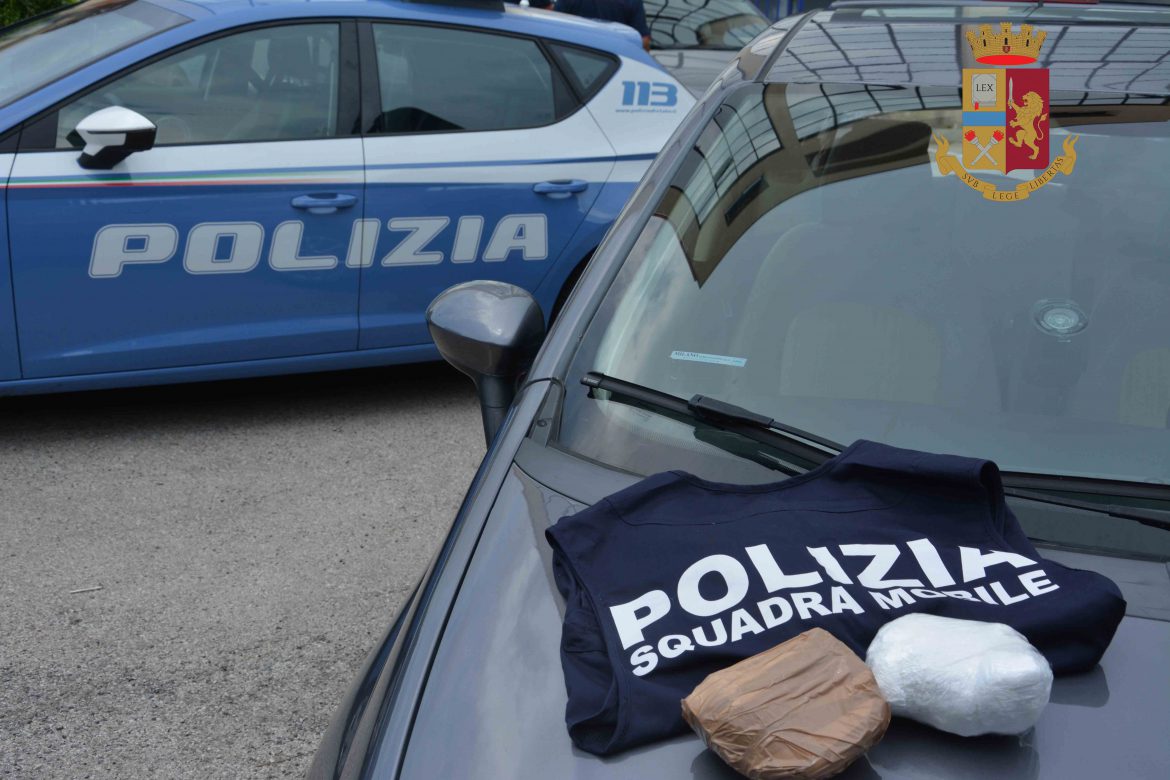 Noto – LA POLIZIA DI STATO DENUNCIA DUE PERSONE