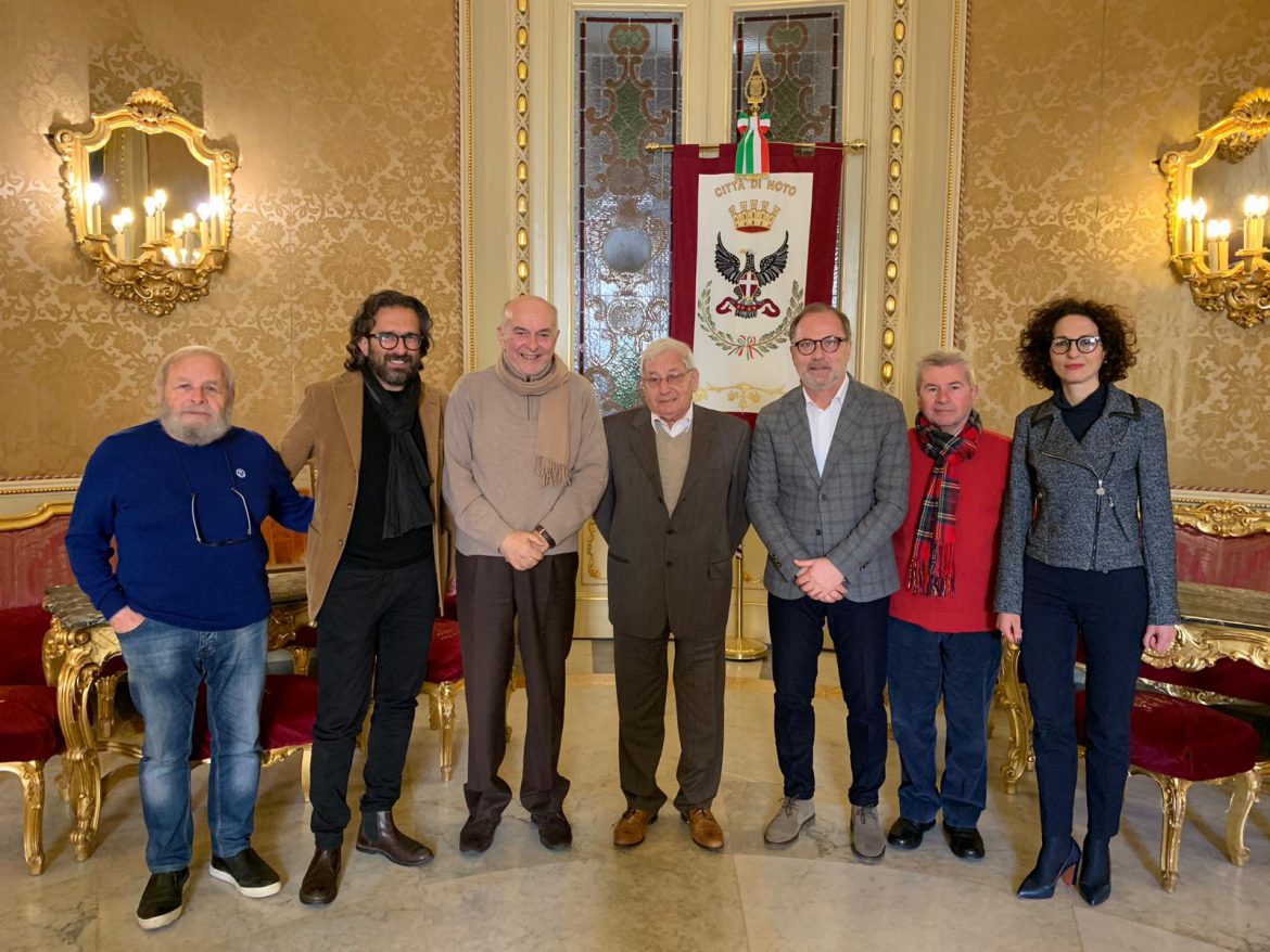 NOTO – Infiorata 2019, il tema sarà “I Siciliani in America”