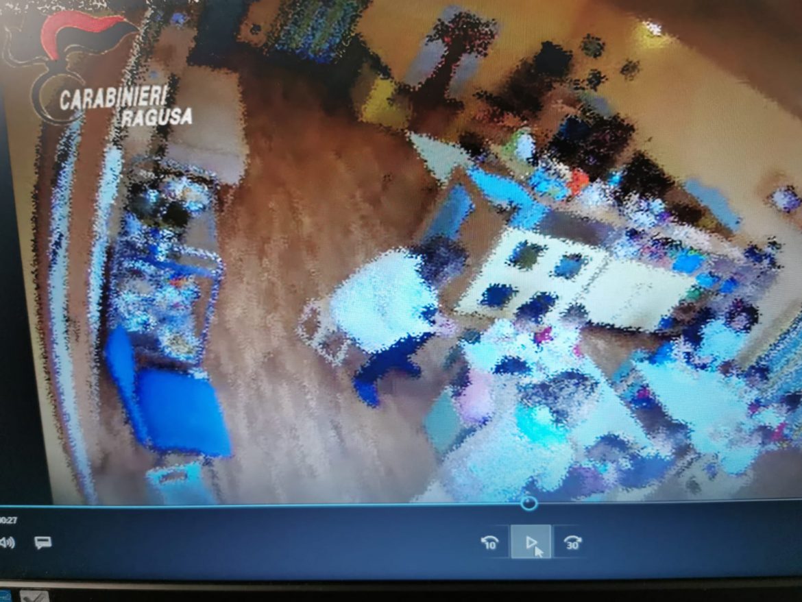 RAGUSA: i Carabinieri arrestano una maestra d’asilo nido.