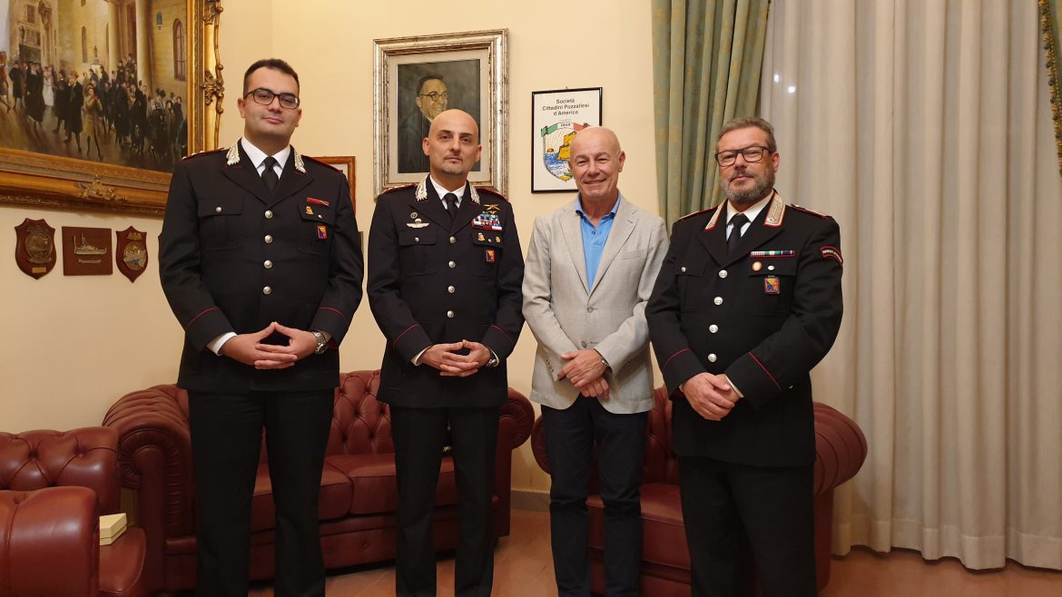 VISITA A PALAZZO DI CITTA’ DEL COLONNELLO DEI CARABINIERI GABRIELE GAINELLI