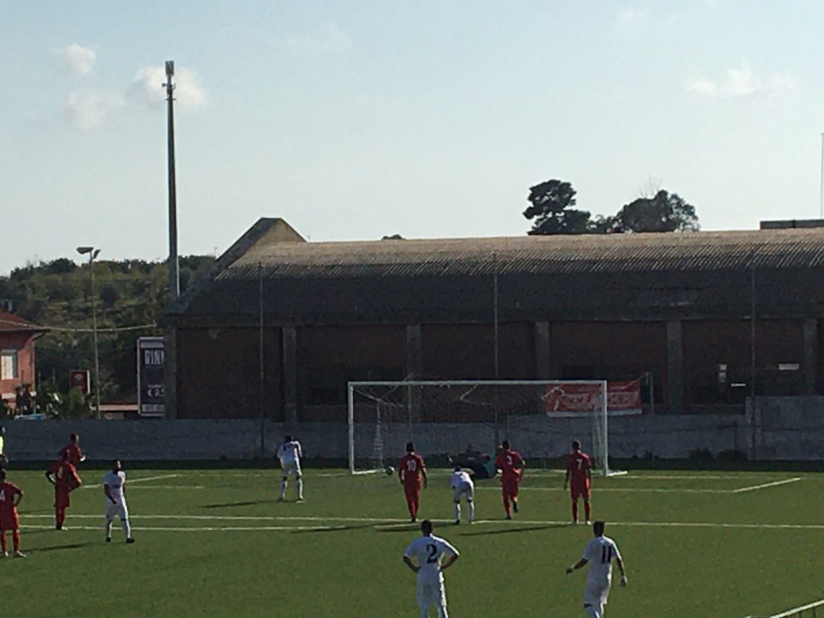 Il Città di Rosolini stende il Real Siracusa e blinda il secondo posto. Città di Rosolini – Real Siracusa 2 – 0
