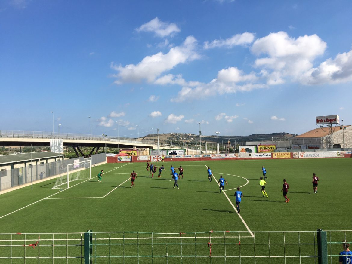 Ottavi di Coppa Italia di Eccellenza – Il Rosolini si aggiudica il match di andata contro il Santa Croce Città di Rosolini – Santa Croce 2 -1