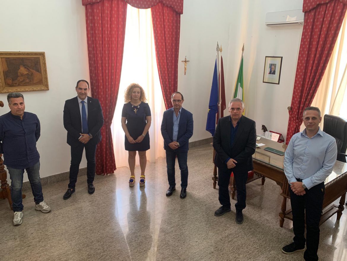 La coalizione si ricompatta, il sindaco ritrova i numeri e vara una nuova Giunta Comunale