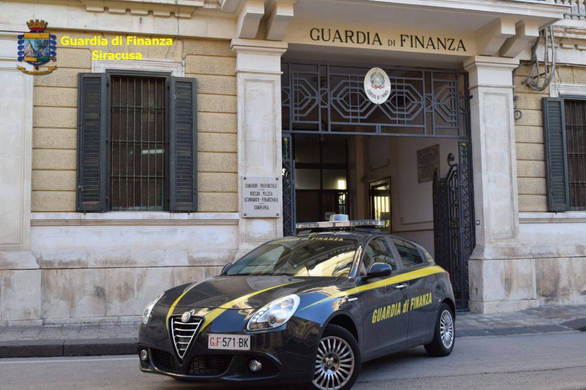 Siracusa – Sgominata dalla Guardia di Finanza un’associazione a delinquere dedita alla truffa per l’erogazione del credito. Misure cautelari per un imprenditore e una commercialista e sequestrati due milioni di euro