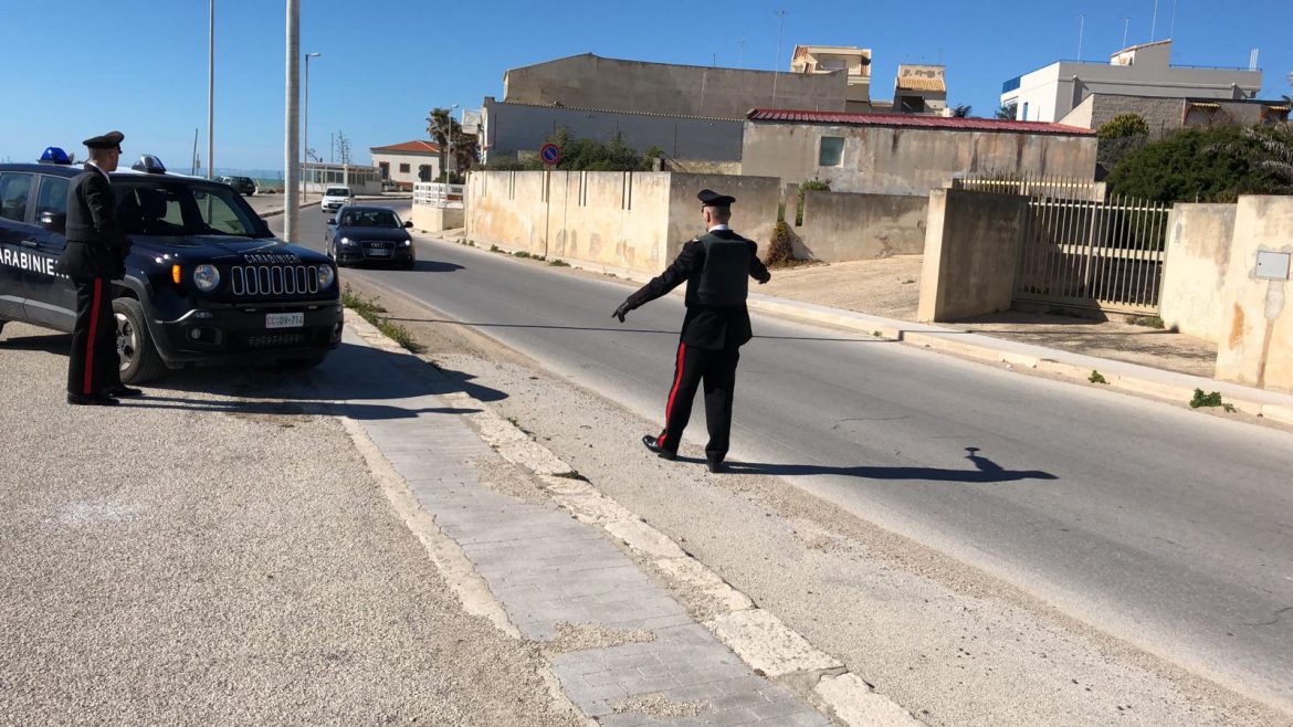 VITTORIA/SCOGLITTI – FURTI NELLE ABITAZIONE E NELLE ATTIVITA’ COMMERCIALI, ARRESTATO DAI CARABINIERI UN LADRO SERIALE