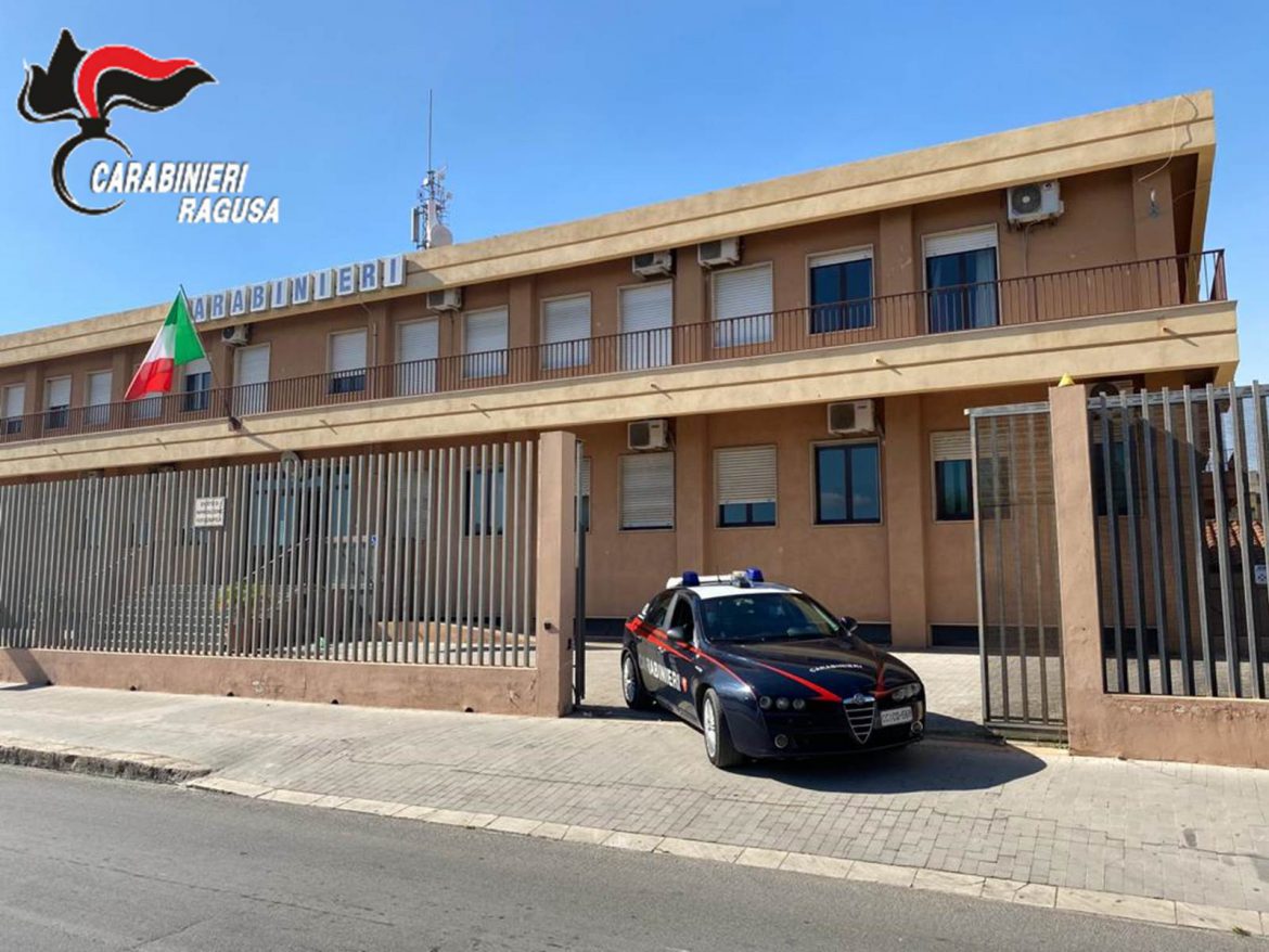COMISO – Furti nei supermercati: i Carabinieri arrestano ladra seriale.