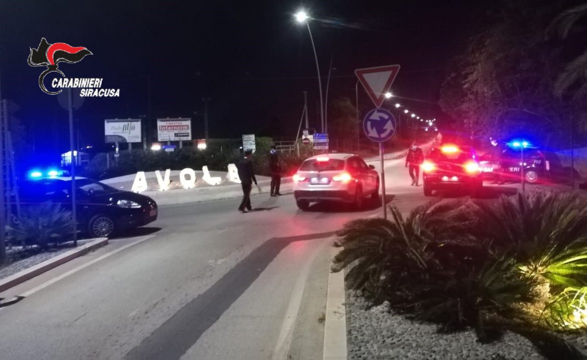 AVOLA E PACHINO (SR). ARMI SEQUESTRATE DAI CARABINIERI. INDAGINI IN CORSO.