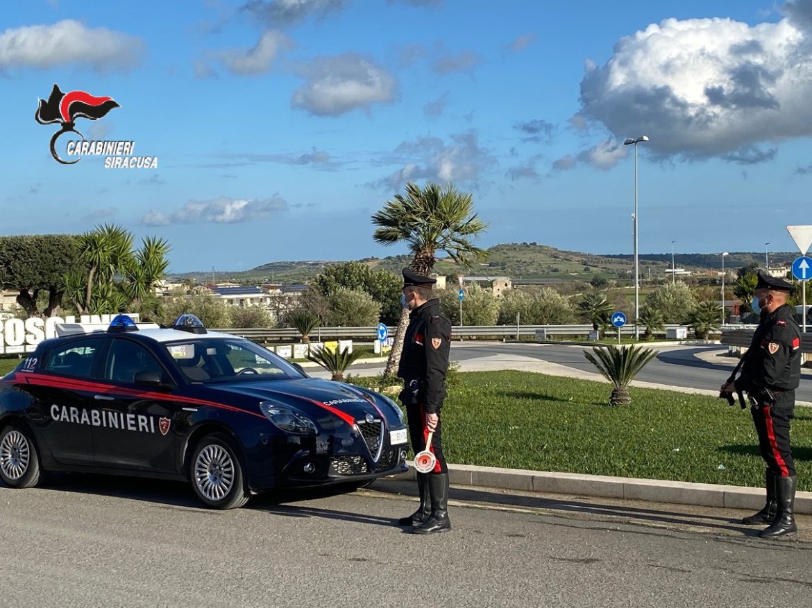 ROSOLINI (SR). I CARABINIERI ARRESTANO UN 20ENNE PER DETENZIONE AI FINI DI SPACCIO DI STUPEFACENTI.
