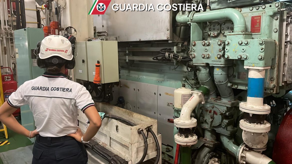 Pozzallo: Guardia Costiera sanziona mercantile per informazioni non corrette sui rifiuti di bordo.