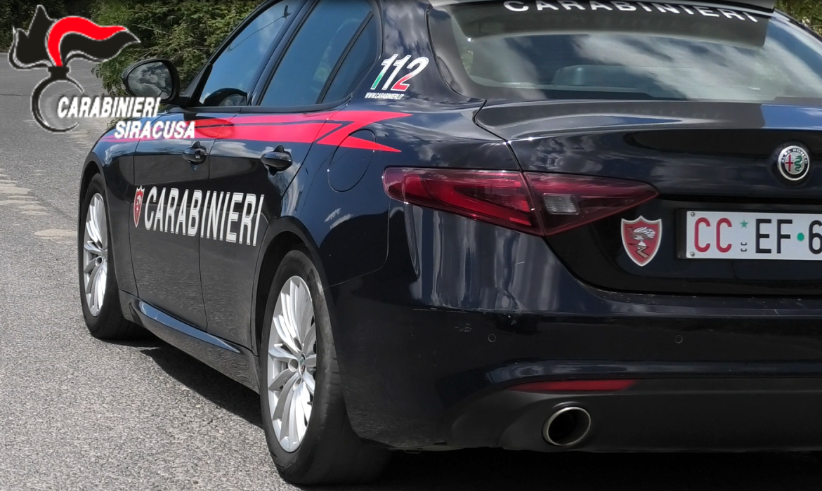 CARABINIERI NOTO:ARRESTATO24ENNEPER RESISTENZA A PUBBLICO UFFICIALEEGUIDA IN STATODI EBBREZZA
