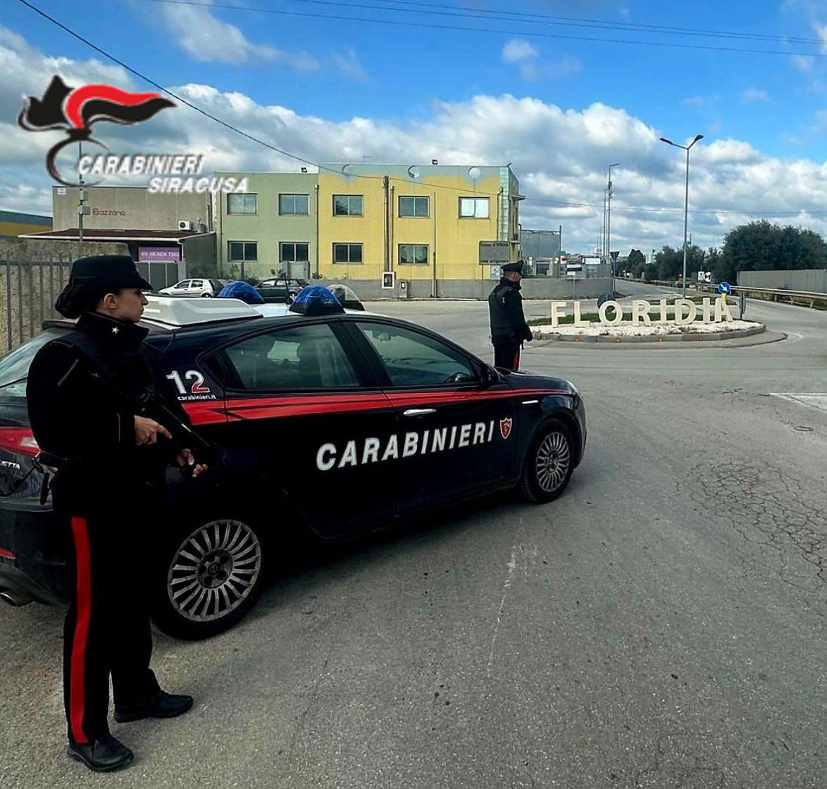 CARABINIERI FLORIDIA: ARRESTATO 25ENNE TROVATO IN POSSESSO DI UNA PISTOLA E DI SOSTANZA STUPEFACENTE