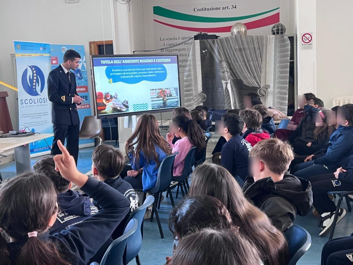 POZZALLO – “Cultura del Mare”: concluso il progetto educativo della Capitaneria di Porto nelle scuole della provincia di Ragusa