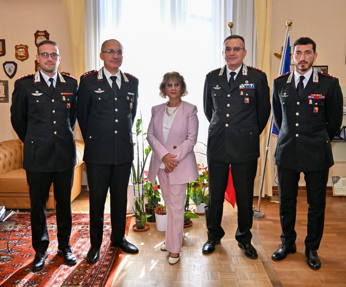RAGUSA, SALUTO DEL PREFETTO AGLI UFFICIALI IN ARRIVO E IN PARTENZA DAL COMANDO PROVINCIALE